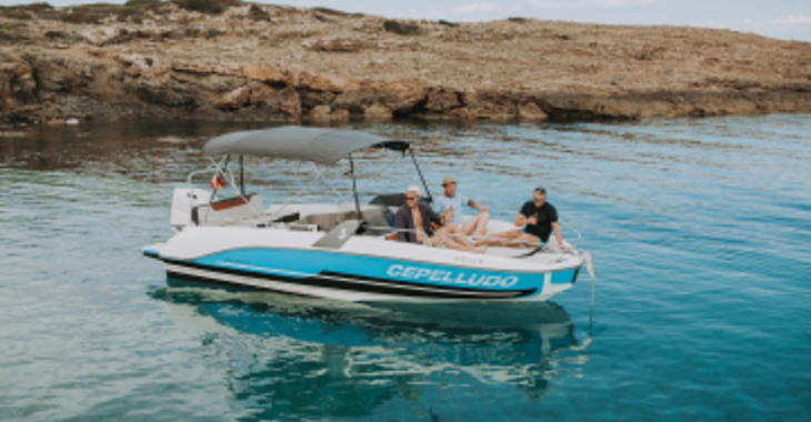 Louer bateau à moteur à Port Mahon - Beneteau Flyer 6.6