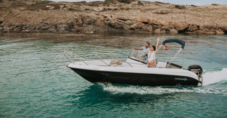 Rent a motorboat in Port Mahon - Tramontana 21