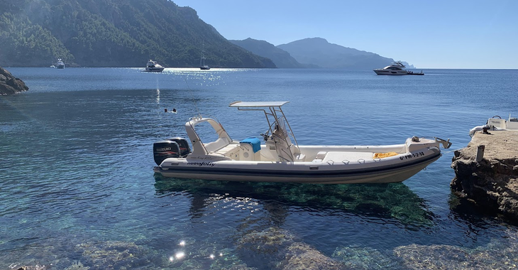 Rent a dinghy in Port de Soller - Nuova Jolly King 820