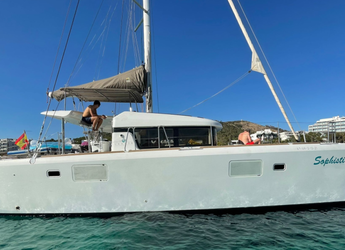 Rent a catamaran in Marina Ibiza - Lagoon 39