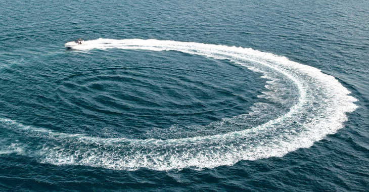 Chartern Sie motorboot in Marina Botafoch - Fjord 36