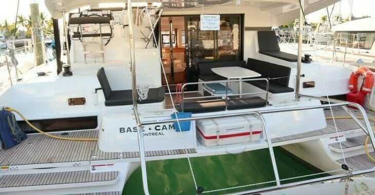 Louer catamaran à Tradewinds - Lagoon 42 - 4 + 1 cab.