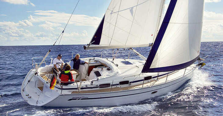 Rent a sailboat in Marina Gouvia - Bavaria 37 Cruiser