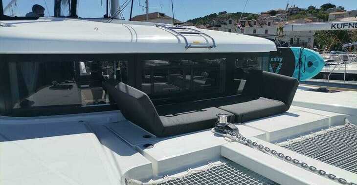 Rent a catamaran in Trogir (ACI marina) - Lagoon 40 - 4 + 2 cab 