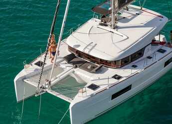 Rent a catamaran in Trogir ACI Marina - Lagoon 40 - 4 + 2 cab 