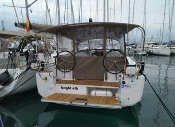 Rent a sailboat in Trogir (ACI marina) - Sun Odyssey 380