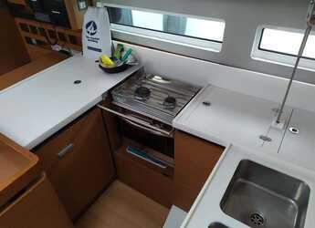 Chartern Sie segelboot in Trogir (ACI marina) - Sun Odyssey 440 - 4 cab.