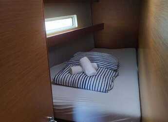 Chartern Sie segelboot in Trogir (ACI marina) - Sun Odyssey 440 - 4 cab.