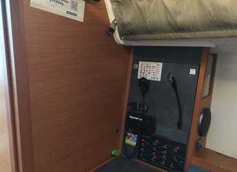 Chartern Sie segelboot in Trogir (ACI marina) - Sun Odyssey 349 - 3 cab.