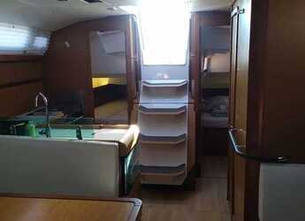 Chartern Sie segelboot in Trogir (ACI marina) - Sun Odyssey 419 - 3 cab.