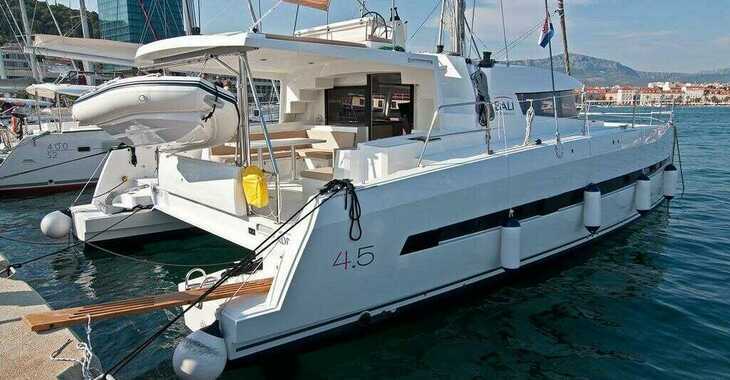 Rent a catamaran in Split (ACI Marina) - Bali 4.5 - 4 + 2 cab.