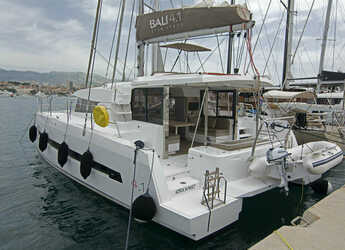 Rent a catamaran in Marina Split (ACI Marina) - Bali 4.1 - 4 cab.