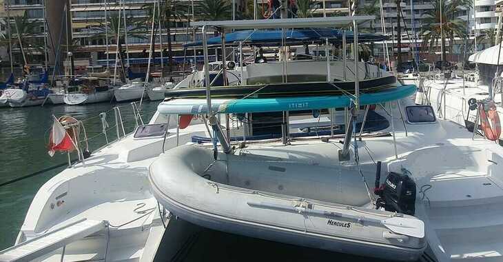 Chartern Sie katamaran in Naviera Balear - Lagoon 380