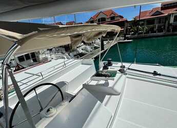 Rent a catamaran in Port of Mahe - Lagoon 450F