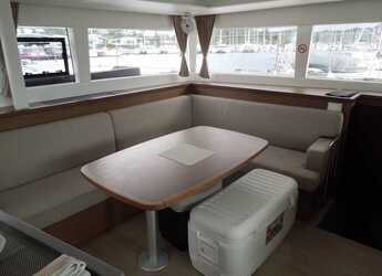 Rent a catamaran in Port of Mahe - Lagoon 450F