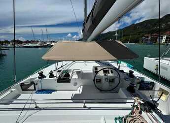 Rent a catamaran in Port of Mahe - Lagoon 450F