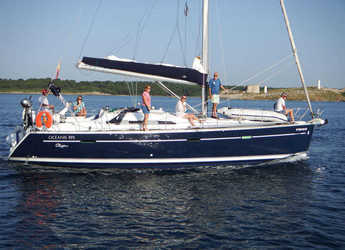 Rent a sailboat in Port Mahon - Oceanis Clipper 393
