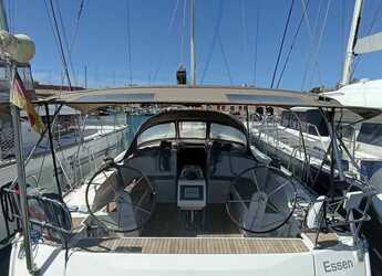 Rent a sailboat in Muelle de la lonja - Bavaria Cruiser 51