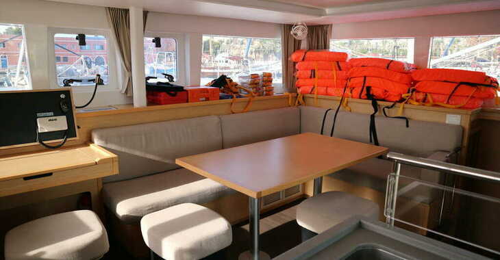 Louer catamaran à Muelle de la lonja - Lagoon 450 - 4 + 2 cab.