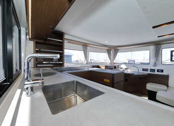 Alquilar catamarán en Marina Sukosan (D-Marin Dalmacija) - Lagoon 46