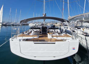 Alquilar velero en Marina Kastela - Hanse 460 - 3 cab