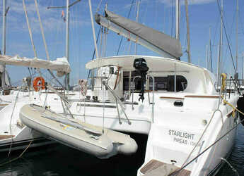Rent a catamaran in Alimos Marina - Nautitech 441