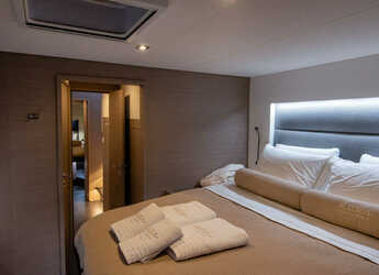 Chartern Sie katamaran in Adhamas - Fountaine Pajot - Saona 47 