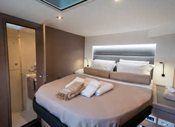 Chartern Sie katamaran in Adhamas - Fountaine Pajot - Saona 47 