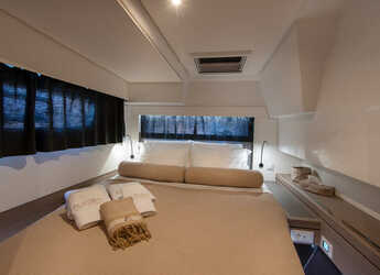 Chartern Sie katamaran in Adhamas - Fountaine Pajot - Saona 47 