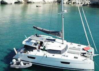 Chartern Sie katamaran in Adhamas - Fountaine Pajot - Saona 47 