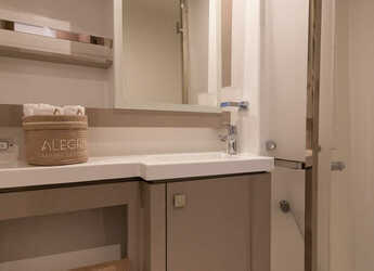 Chartern Sie katamaran in Adhamas - Fountaine Pajot - Saona 47 