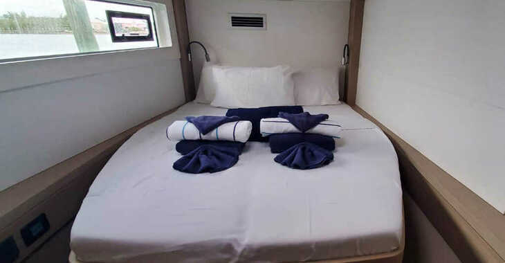 Rent a catamaran in Tradewinds - Lagoon 46 - 4 + 2 cab.