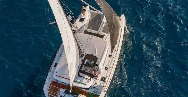 Rent a catamaran in Kos Marina - Lagoon 40 - 4 + 2 cab 