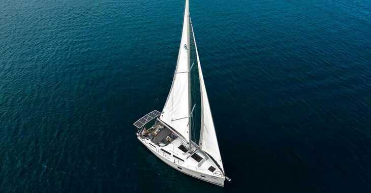 Rent a sailboat in Marina Mandalina - Hanse 388