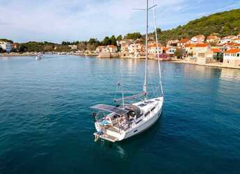 Alquilar velero en Marina Mandalina - Hanse 388