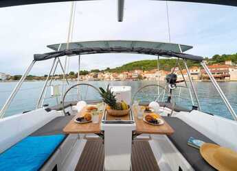 Alquilar velero en Marina Mandalina - Hanse 388