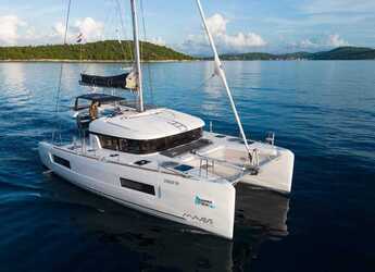 Rent a catamaran in Marina Mandalina - Lagoon 40 - 4 + 2 cab 