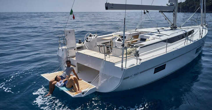 Rent a sailboat in SCT Marina - Bavaria C50 Holiday - 5 + 1 cab.