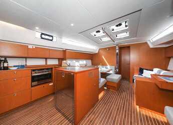 Alquilar velero en SCT Marina Trogir - Bavaria C50 Holiday - 5 + 1 cab.