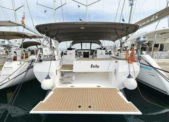 Rent a sailboat in SCT Marina Trogir - Bavaria C50 Style - 4 cab.