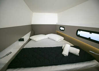 Rent a catamaran in Kos Marina - Bali 4.1 - 12