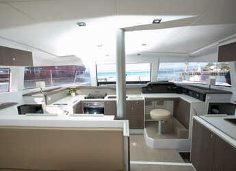 Rent a catamaran in Kos Marina - Bali 4.1 - 12