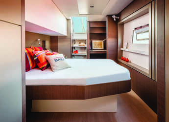 Rent a catamaran in Marina Ibiza - Bali 4.8 