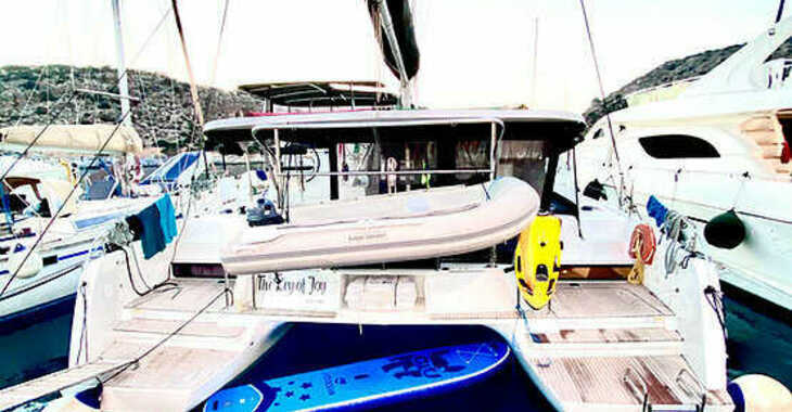 Chartern Sie katamaran in Mykonos Marina - Lagoon 42