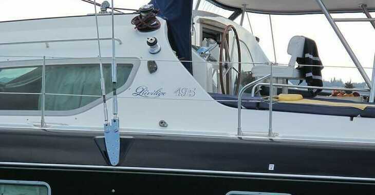 Rent a catamaran in Marina Gouvia - Privilege 495