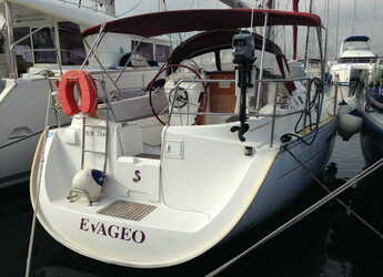 Alquilar velero en Marina Delta Kallithea - Oceanis 331
