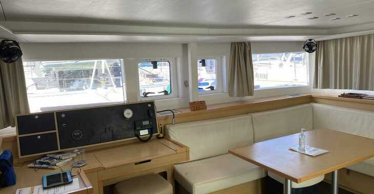 Rent a catamaran in Fort Burt Marina - Lagoon 450F/4 cab