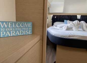 Rent a catamaran in Fort Burt Marina - Fountaine Pajot Lucia 40 