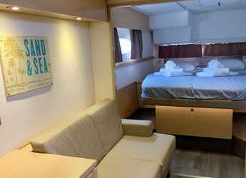 Rent a catamaran in Fort Burt Marina - Fountaine Pajot Helia 44