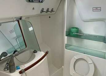 Rent a sailboat in Fort Burt Marina - Beneteau Oceanis 32